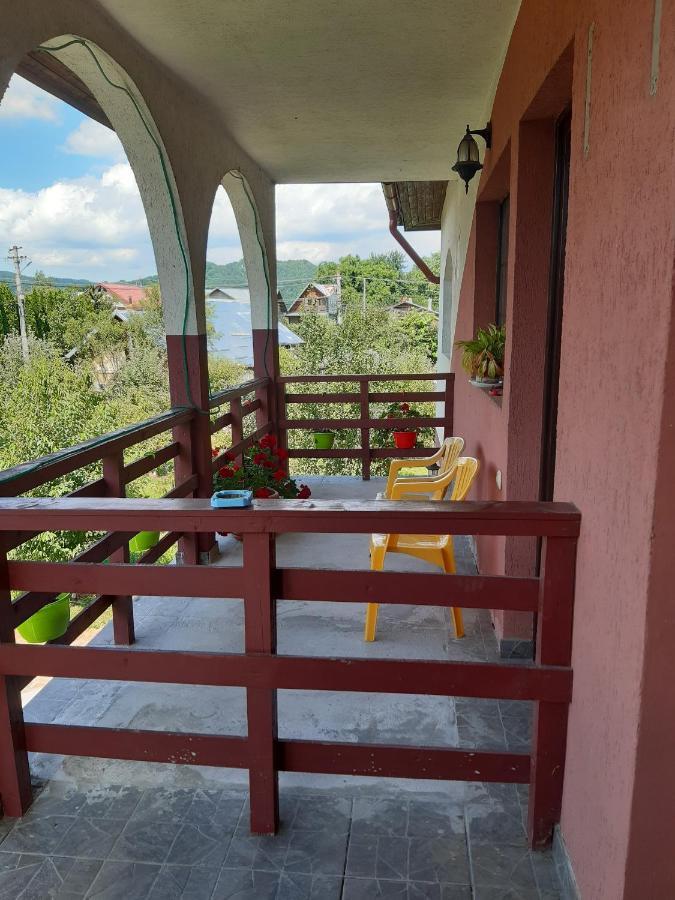 Hotel Anuta à Breaza  Extérieur photo